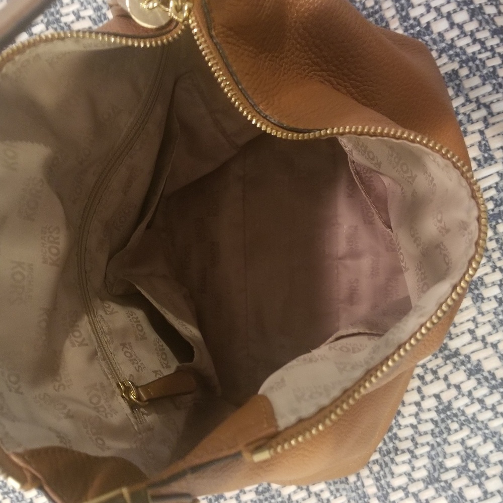 Michael Kors Purse - Picture 3 of 3
